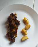 Filete al perejil con papas rústicas