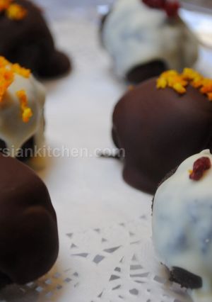 A picture of Oreo truffles.