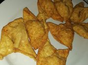 Una foto de cebollin con pescado