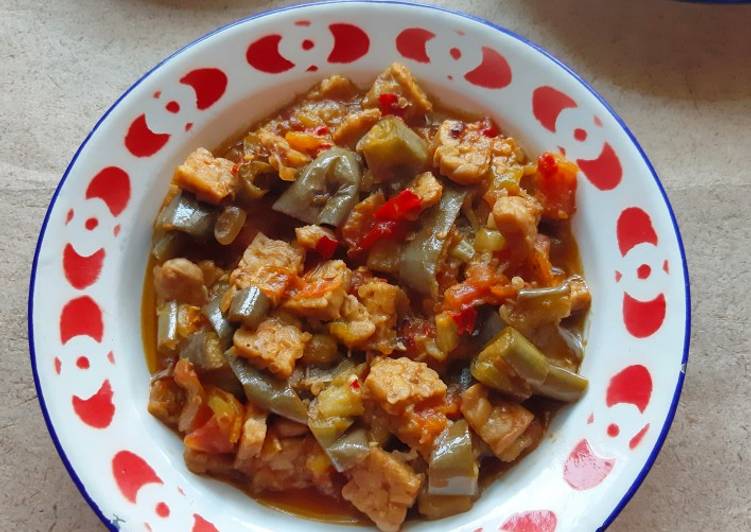 Tempe terong pedas manis