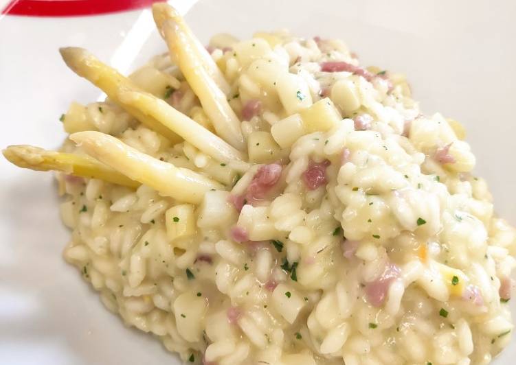 Risotto asparagi e speck