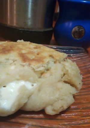 Una foto de Pancito relleno, con polvo de hornear, hecho en la essen