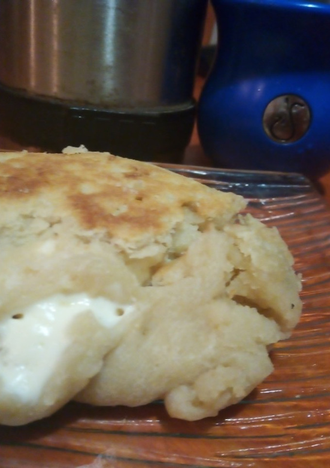 Una foto de Pancito relleno, con polvo de hornear, hecho en la essen