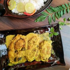 A picture of Mint curd fish gravy.