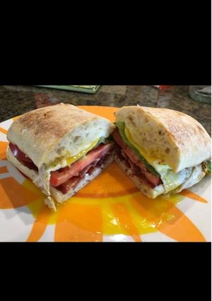 A picture of Fried Egg BLT.