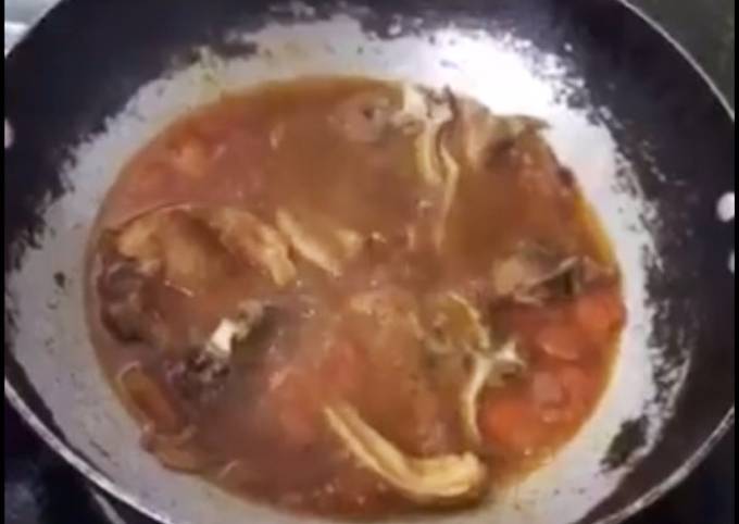 Pork on Tomato sauté with Fish sauce (kinamatisan pork-chop)
