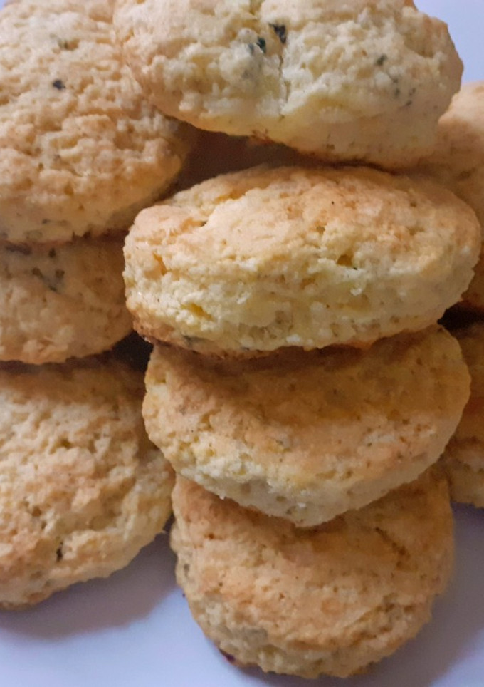 Una foto de Scones  de Queso Azul