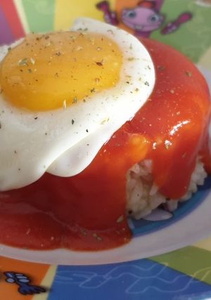 Una foto de Arroz a la cubana