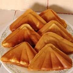 A picture of Sandwich maker cakes #festival contest#Mombasa.