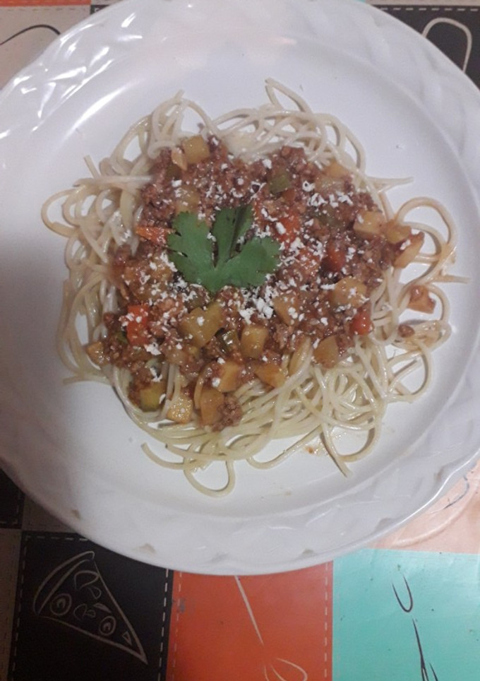 Una foto de Espaguetti a la boloñesa (diferente)