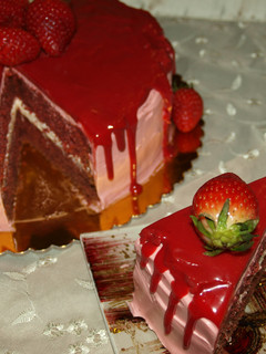 Φωτογραφία της συνταγής Easy red velvet moist cake