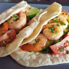 Una foto de Fajitas con Gambas 🦐 y Aguacate 🥑