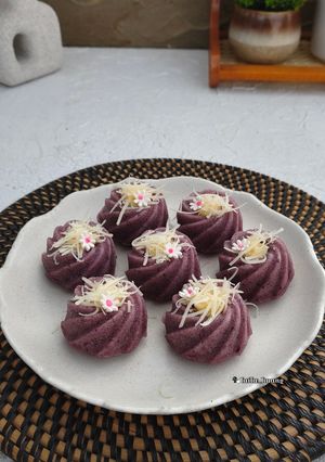 Foto resep Bolu Kukus Ubi Ungu Vla Keju