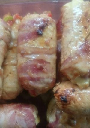 Una foto de Rollos De Pollo Rellenos