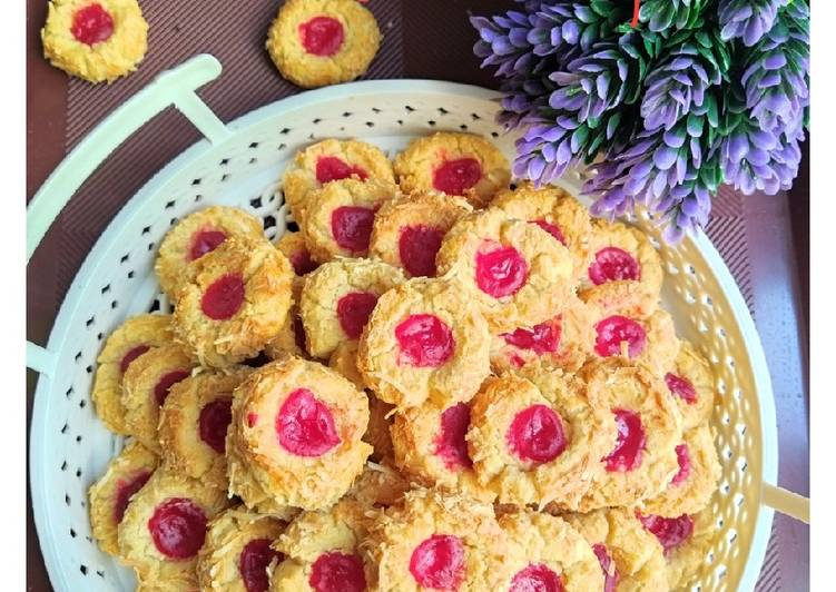 Resep Terbaru Thumbprint Cookies Strawberry Praktis Enak