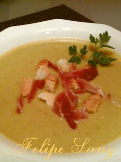Una foto de Crema de brócoli