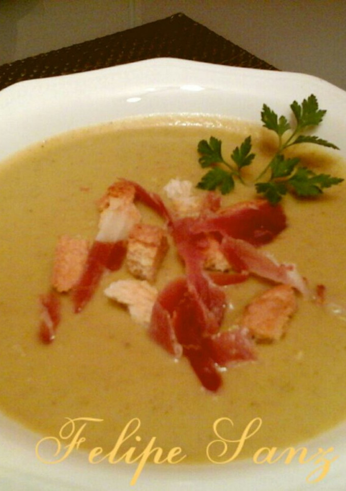 Una foto de Crema de brócoli