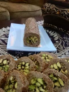 صورة لوصفة مبرومة بالفستق الحلبي