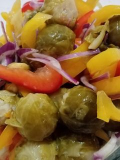 O poză a rețetei Salată de varză Bruxelles.