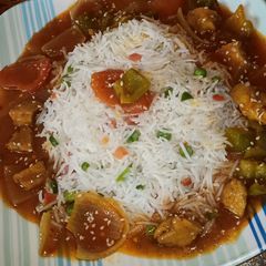Fried rice with shashlik A picture of Fried rice with shashlik.