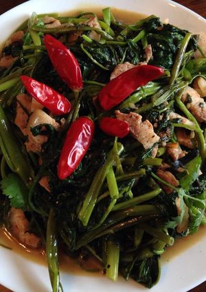 Hình của món RAU MUỐNG XÀO MẮM TÉP.