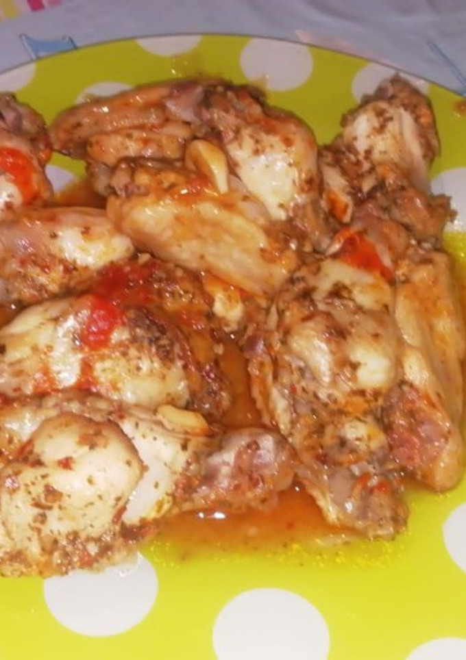 Una foto de Alitas adobadas