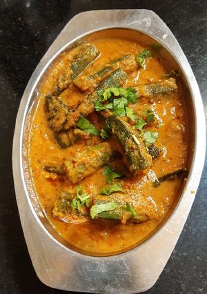 A picture of Bhindi curry.