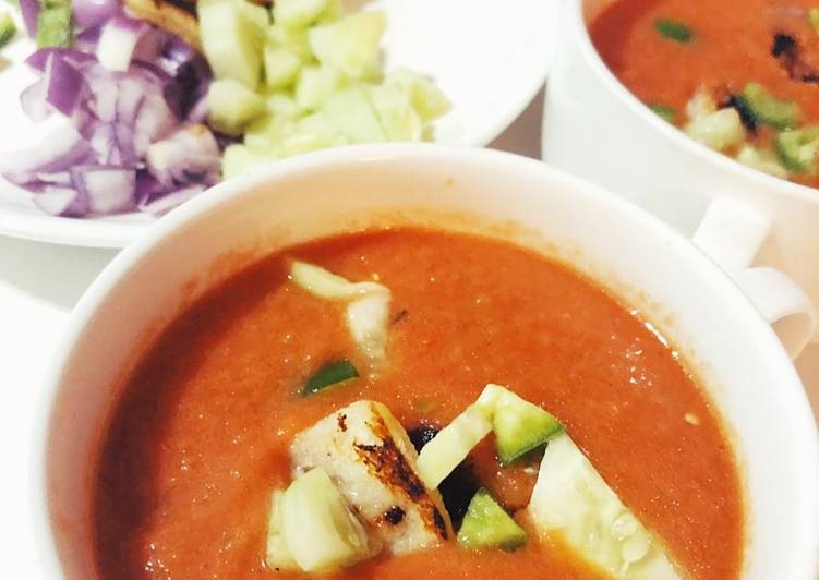 Gazpacho andaluz 馃崊馃