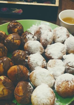 صورة لوصفة دونات سريعة وسهلة بالنوتيلا والسكر 🍩🍥