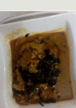A picture of Bitter leaf soup.