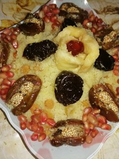 صورة لوصفة مسفوف بالتمر والرمان