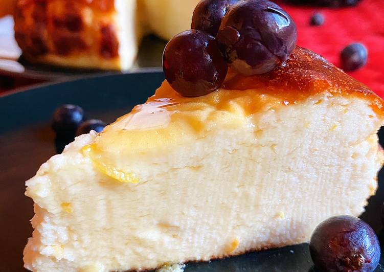 Easiest Way to Prepare Homemade Tarta de yogur y miel