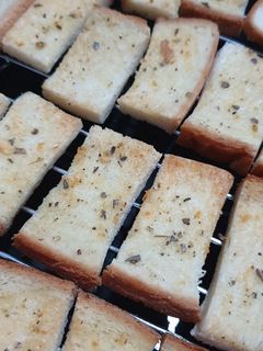 Foto resep Garlic bread dari roti tawar