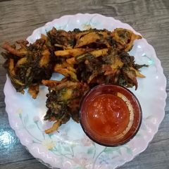 A picture of Palak k pakore.
