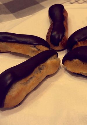 Une photo de Mini éclairs tout chocolat
