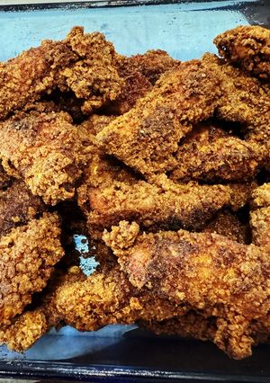 A picture of Crispy Chicken Tenders & Sauce (Raising Canes Copycat).