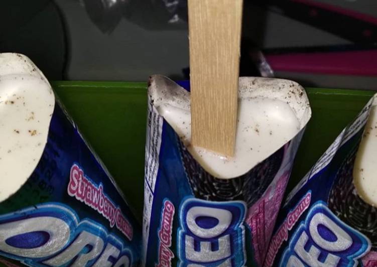 Cara Gampang Menyiapkan Ice cream oreo gampang, Menggugah Selera