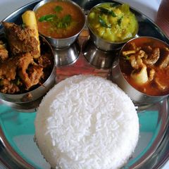 A picture of Chettinad mutton gravy.