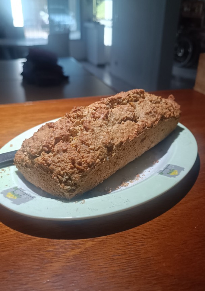 Una foto de Budín integral de naranja y avena súper húmedo