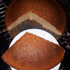 Simple Vanilla Cake A picture of Simple Vanilla Cake.