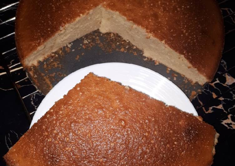 Step-by-Step Guide to Prepare Homemade Simple Vanilla Cake