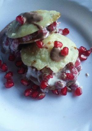 A picture of Ice-Cream pomegranate sweet Idli Sandwich.