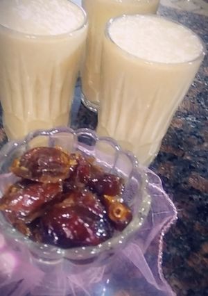 صورة لوصفة شراب الحليب بالتمر 😋