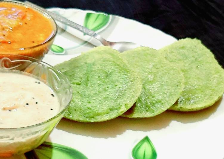 Step-by-Step Guide to Make Quick Coriander-flavoured Idli