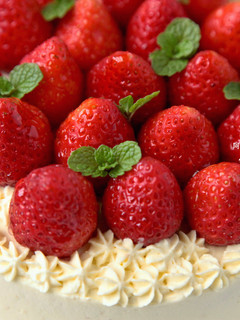A picture of [Anita♥sweet] Strawberry Whipped Cream Cake (Milk Tea Chiffon Cake).