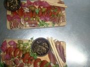 Una foto de jamón serrano asado al horno
