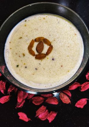 A picture of Zafran Kheer Mix.