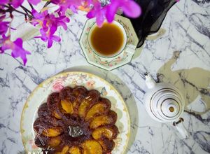 صورة لوصفة كيكة التفاح 🥧