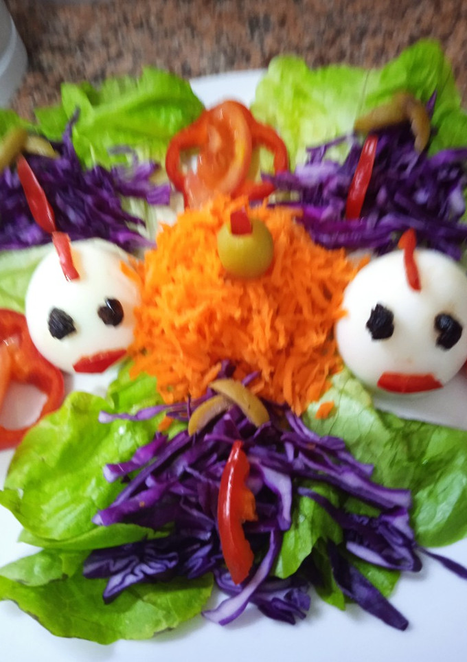Una foto de Ensalada alegre y multicolor🤪🍄🍀🎊🍄🤩🍄🎊🍀🤪