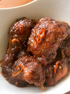 A picture of Sweet Soy Sauce Chicken.
